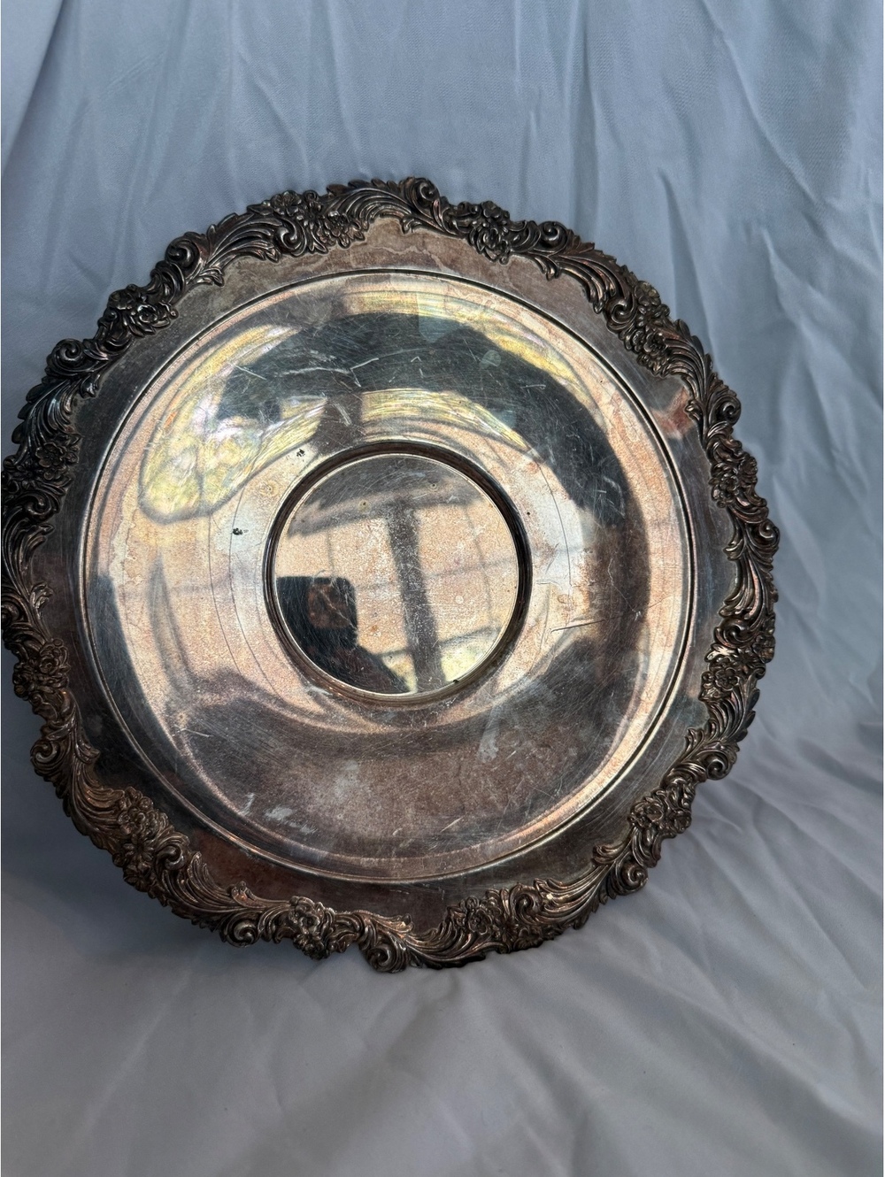 Vintage Reed & Barton Burgundy 2303 Silverplate Round Serving Tray 13" Ornate